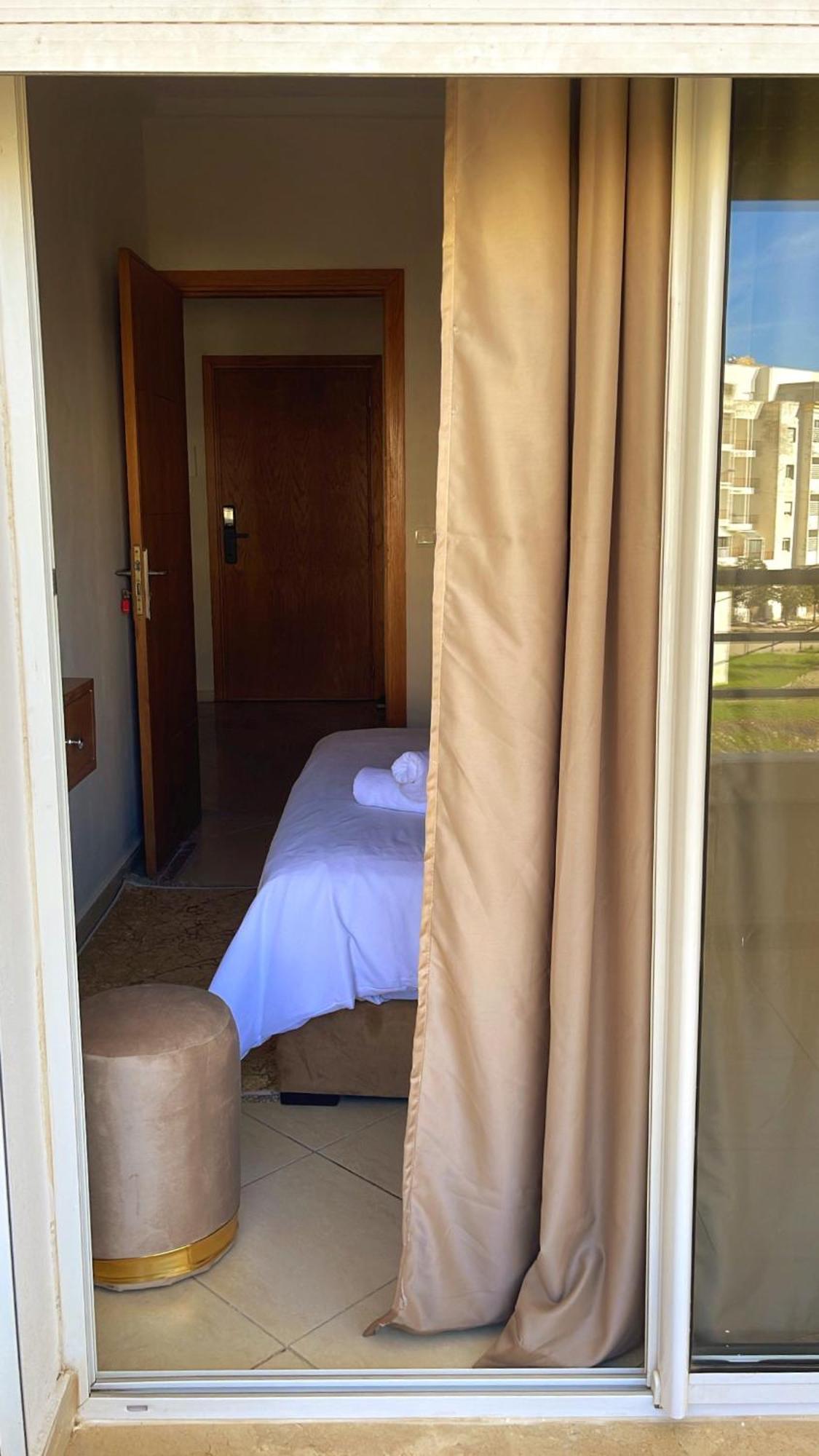 Elegant Appartement Avec Un Acces Piscine Jardin Parking Sous-Sol Et Wifi Haut Debit Fibre Optique Tanger Extérieur photo